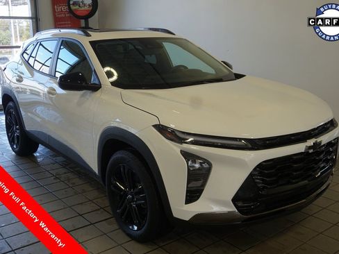 Used 2025 Chevrolet Trax ACTIV w/ Sunroof Package image 1