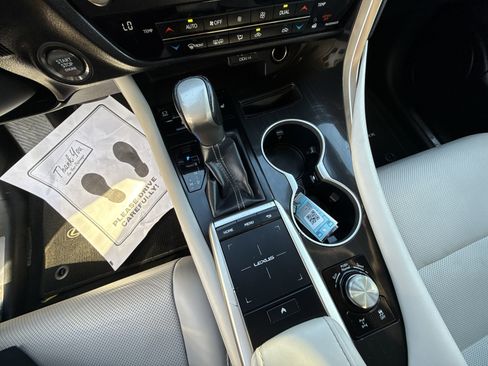 Used 2022 Lexus RX 350 AWD image 17