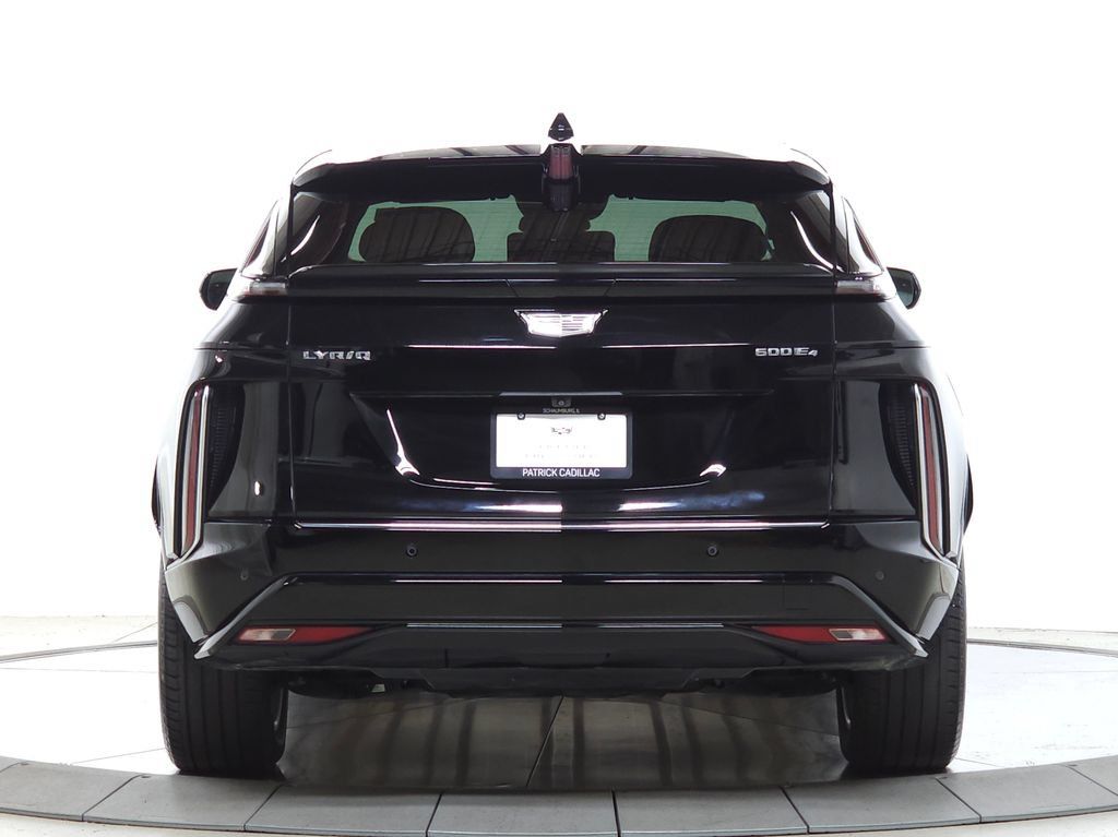 Certified 2024 Cadillac Lyriq Tech AWD/4WD image 5