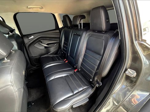 Used 2019 Ford Escape SEL image 24