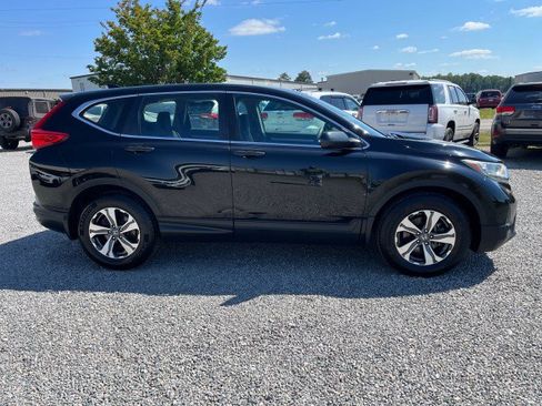 Used 2018 Honda CR-V LX image 5