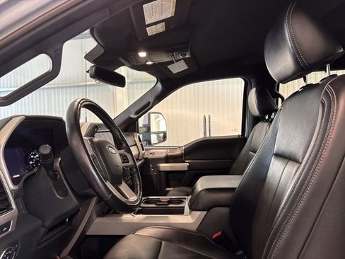 Used 2022 Ford F350 Lariat w/ Lariat Ultimate Package image 9