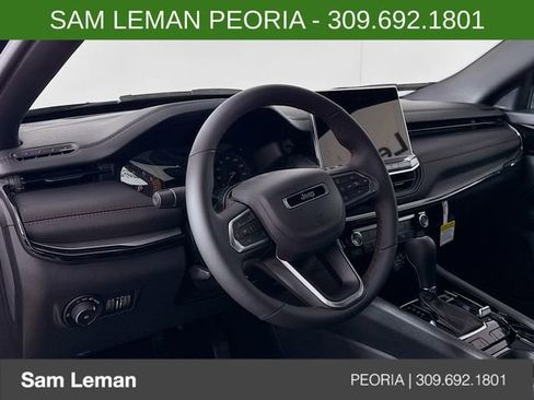 New 2026 Jeep Compass Trailhawk image 9