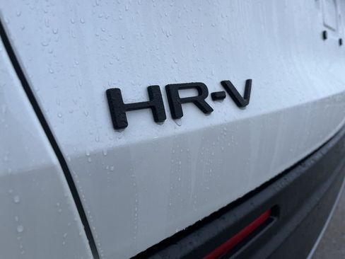 Used 2026 Honda HR-V Sport image 8