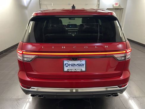 New 2026 Lincoln Aviator AWD image 5