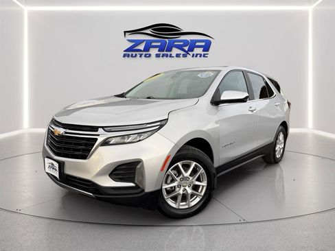 Used 2022 Chevrolet Equinox LT image 1