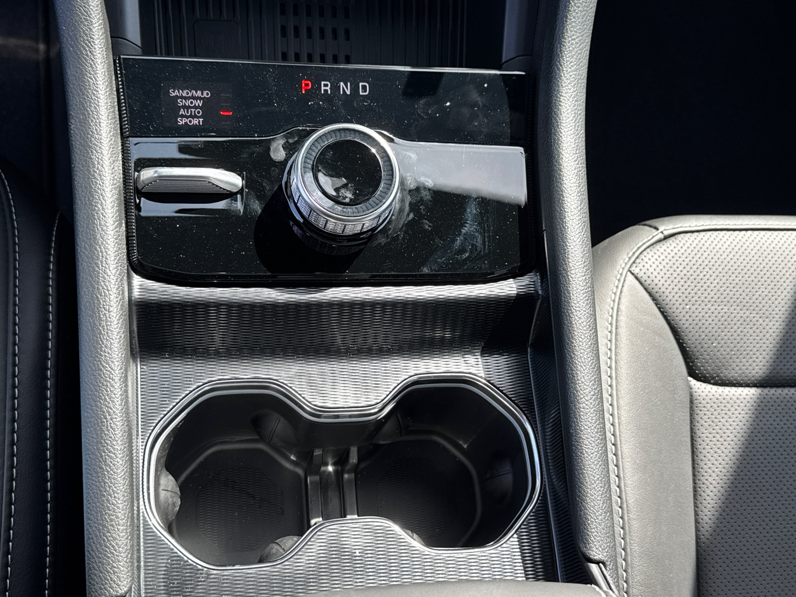 New 2026 Jeep Grand Cherokee Limited AWD/4WD image 15