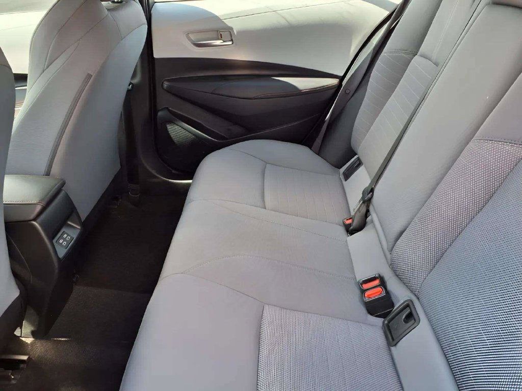 Used 2024 Toyota Corolla SE FWD image 10