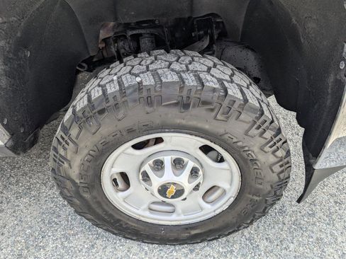 Used 2019 Chevrolet Silverado 2500 W/T image 4