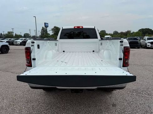 New 2026 RAM 2500 Tradesman AWD/4WD image 12