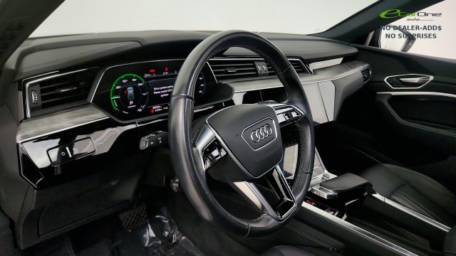Used 2024 Audi Q8 e-tron Premium Plus w/ Premium Plus Package AWD/4WD image 47