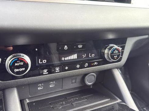 New 2026 Mitsubishi Outlander Ralliart image 19