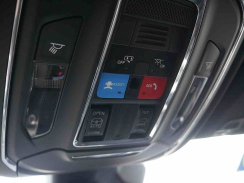 Used 2025 Jeep Grand Cherokee L Laredo w/ Trailer Tow Package image 31