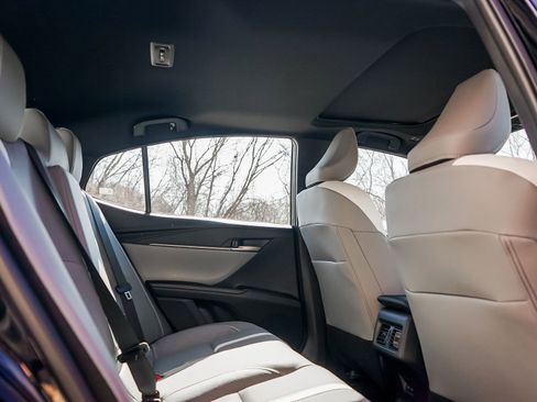 New 2026 Toyota Camry SE image 9