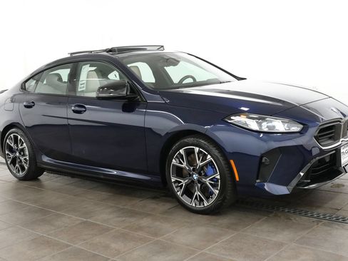 Used 2025 BMW M235i xDrive w/ Premium Package AWD/4WD image 7