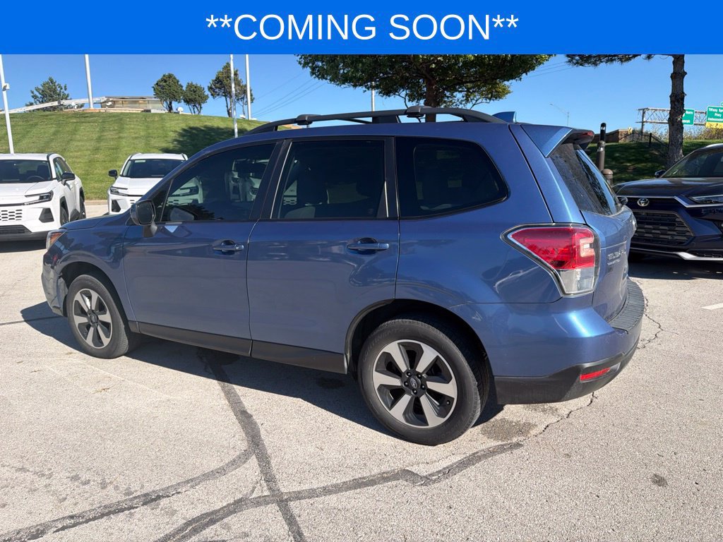 Used 2018 Subaru Forester 2.5i Premium w/ All-Weather Package AWD/4WD image 10