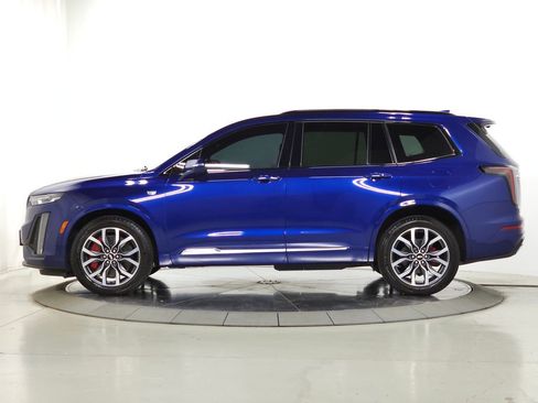 Used 2024 Cadillac XT6 Sport w/ Technology Package AWD/4WD image 6