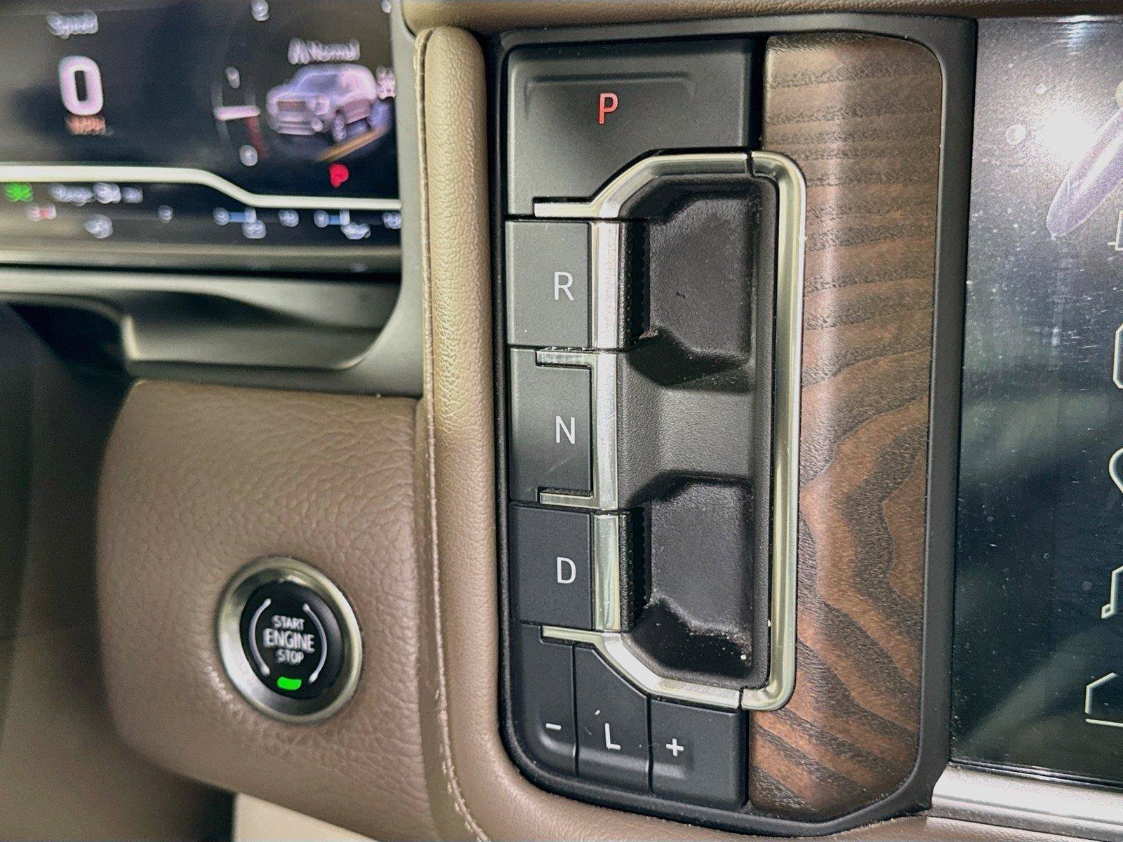 Certified 2022 GMC Yukon XL Denali AWD/4WD image 15