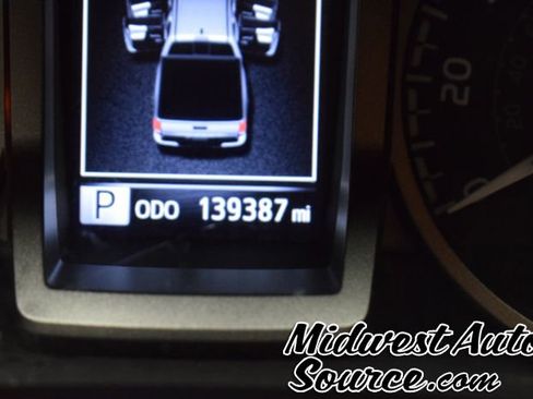 Used 2021 Toyota Tacoma TRD Off-Road w/ Technology Package image 15