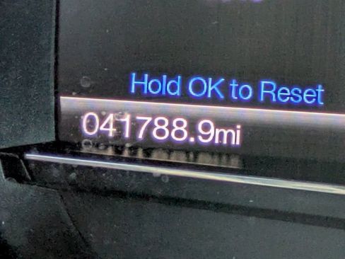 Used 2017 Ford Explorer Limited FWD image 30