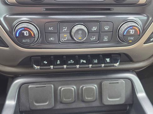 Used 2015 GMC Sierra 3500 Denali AWD/4WD image 29