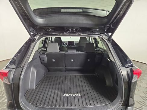 Used 2024 Toyota RAV4 XLE image 32
