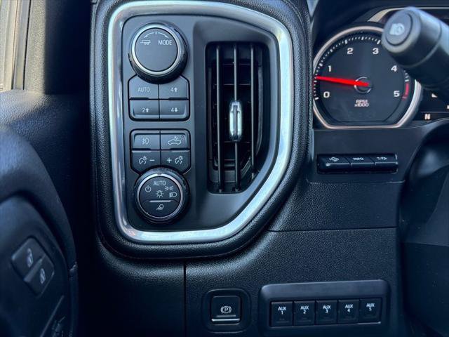 Used 2021 Chevrolet Silverado 3500 LTZ w/ LTZ Premium Package AWD/4WD image 14