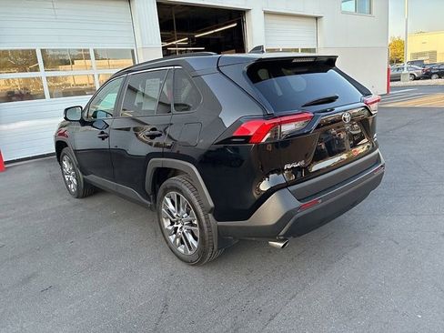 Certified 2022 Toyota RAV4 XLE Premium image 18