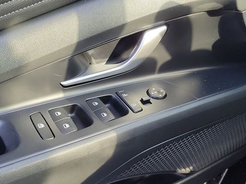 Certified 2023 Hyundai Elantra SEL w/ Convenience Package image 30