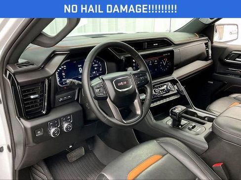Certified 2023 GMC Sierra 1500 AT4 w/ AT4 Premium Package AWD/4WD image 17