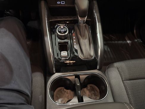 New 2025 GMC Canyon Elevation w/ Convenience Package image 25