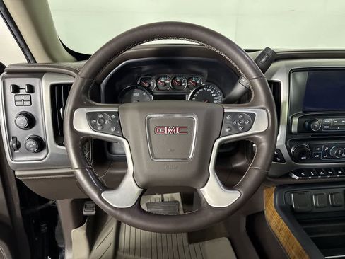 Used 2018 GMC Sierra 1500 SLT image 23
