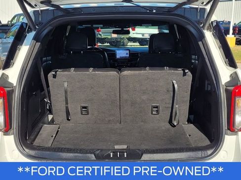 Certified 2022 Ford Explorer ST w/ ST Street Pack image 9