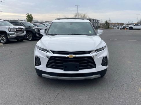 Used 2020 Chevrolet Blazer LT image 2
