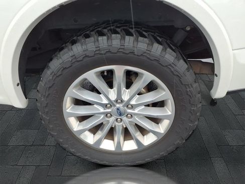 Used 2019 Ford F150 Limited w/ Trailer Tow Package AWD/4WD image 10