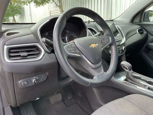 Used 2023 Chevrolet Equinox LT image 10