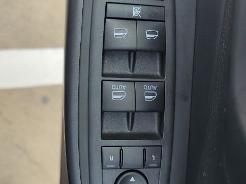 Used 2022 Jeep Cherokee Trailhawk w/ Trailer Tow Group image 13