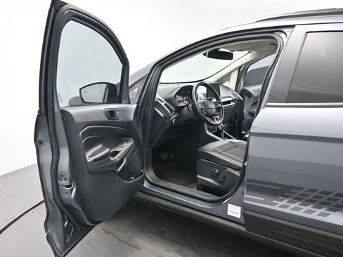 Used 2020 Ford EcoSport SES image 9