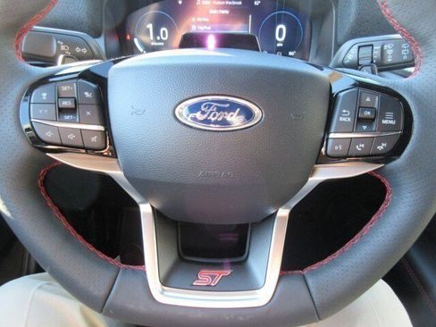 New 2026 Ford Explorer ST RWD image 36