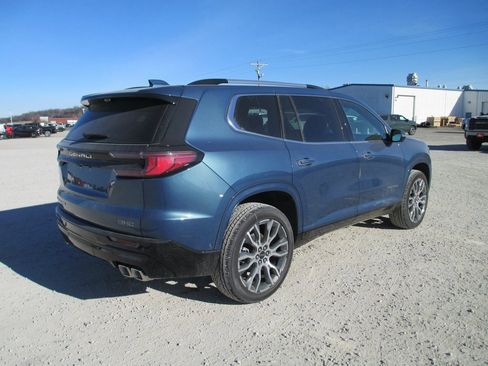 New 2026 GMC Acadia Denali Ultimate image 5