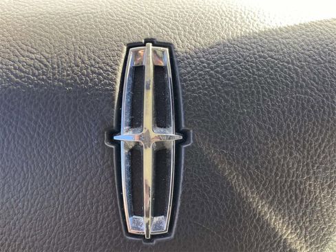 Used 2014 Lincoln MKX FWD w/ Equipment Group 102A image 61