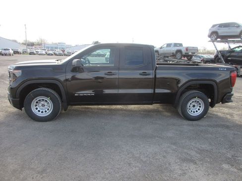 New 2026 GMC Sierra 1500 Pro image 7