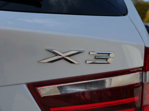 Used 2017 BMW X3 xDrive28i w/ Premium Package image 62