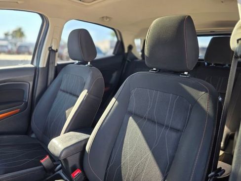 Used 2021 Ford EcoSport SE w/ SE Appearance Package FWD image 16