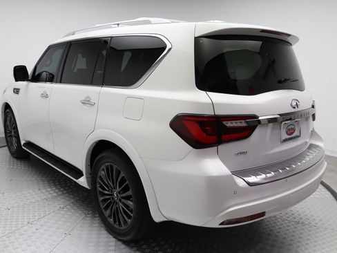 Used 2024 INFINITI QX80 Sensory image 11