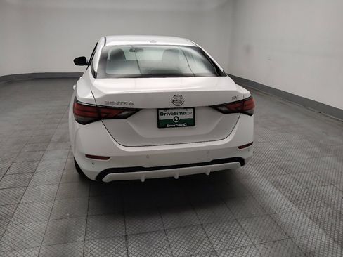 Used 2022 Nissan Sentra SV FWD image 6