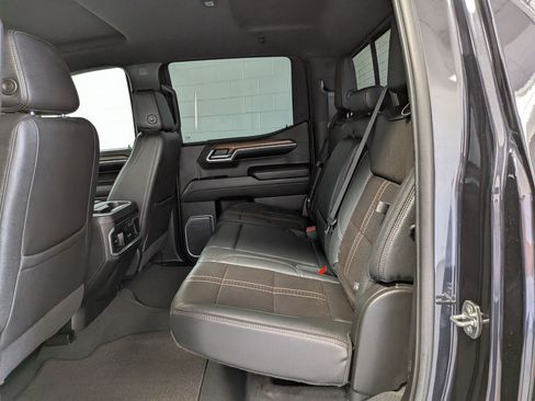Used 2022 Chevrolet Silverado 1500 High Country RWD image 31