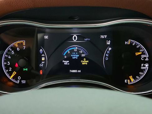 Used 2021 Jeep Grand Cherokee Overland AWD/4WD image 13