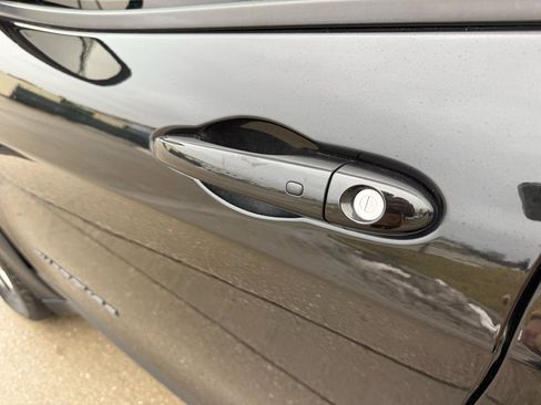 Used 2016 Jeep Cherokee Trailhawk w/ Comfort/Convenience Group image 10