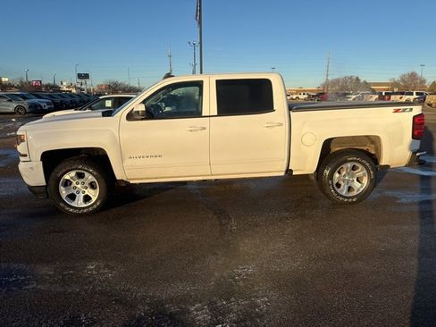 Used 2017 Chevrolet Silverado 1500 LT w/ All Star Edition image 5